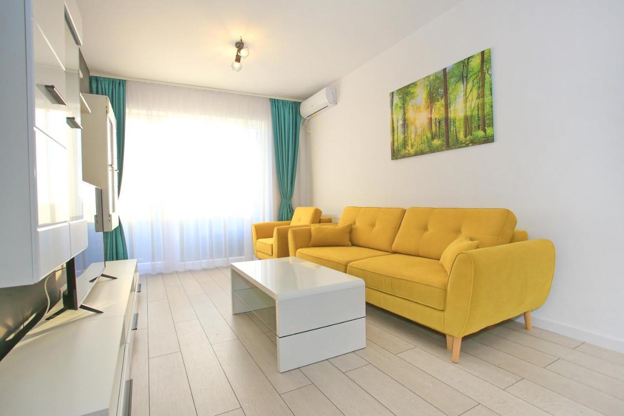 Apartament Prima Nufarul Ralu オラデア エクステリア 写真