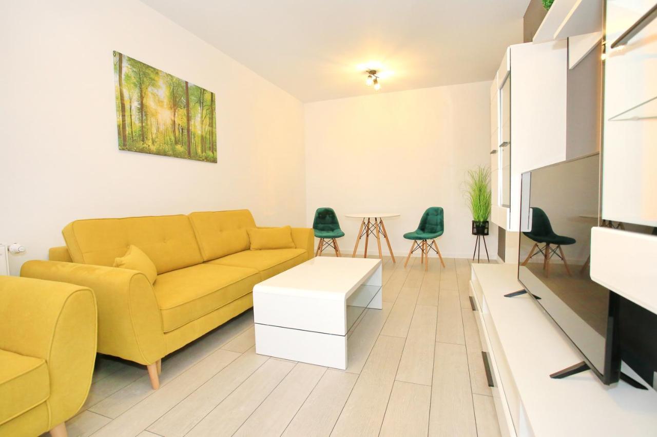Apartament Prima Nufarul Ralu オラデア エクステリア 写真